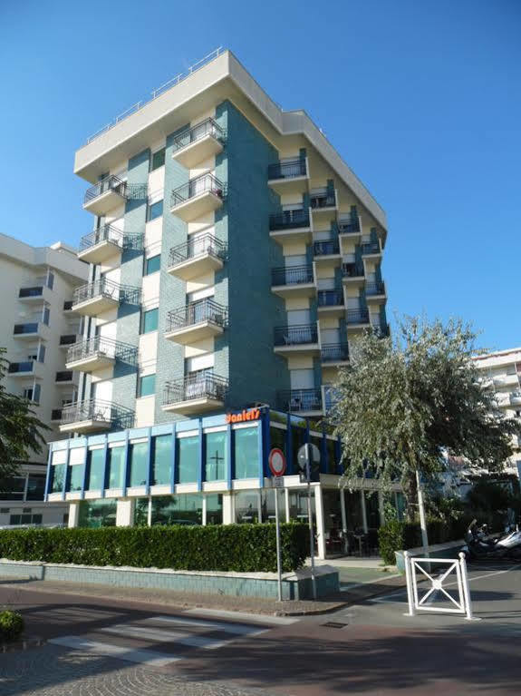 Daniel's Fronte Mare Riccione
